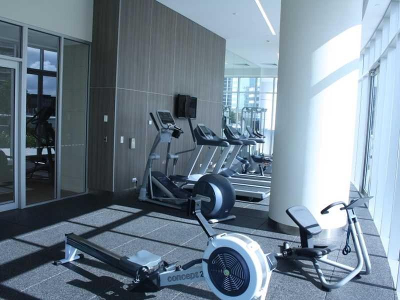 Gold Coast Private Apartments - H Residences, Surfers Paradise Eksteriør billede